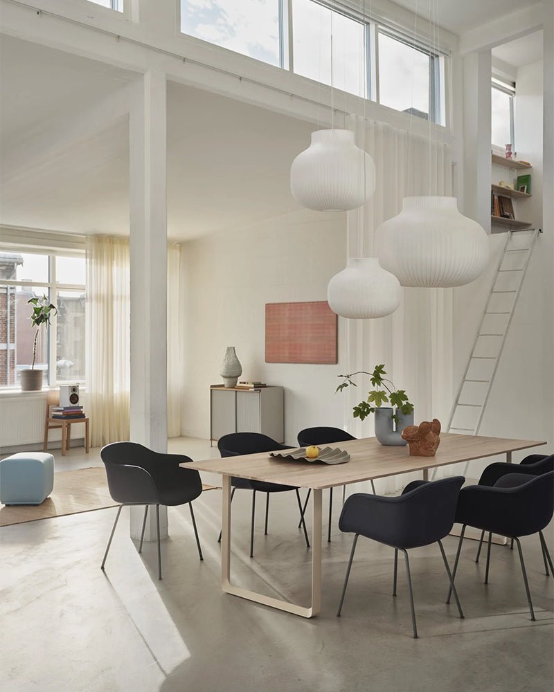 70/70 Large - Gray linoleum - Sand frame