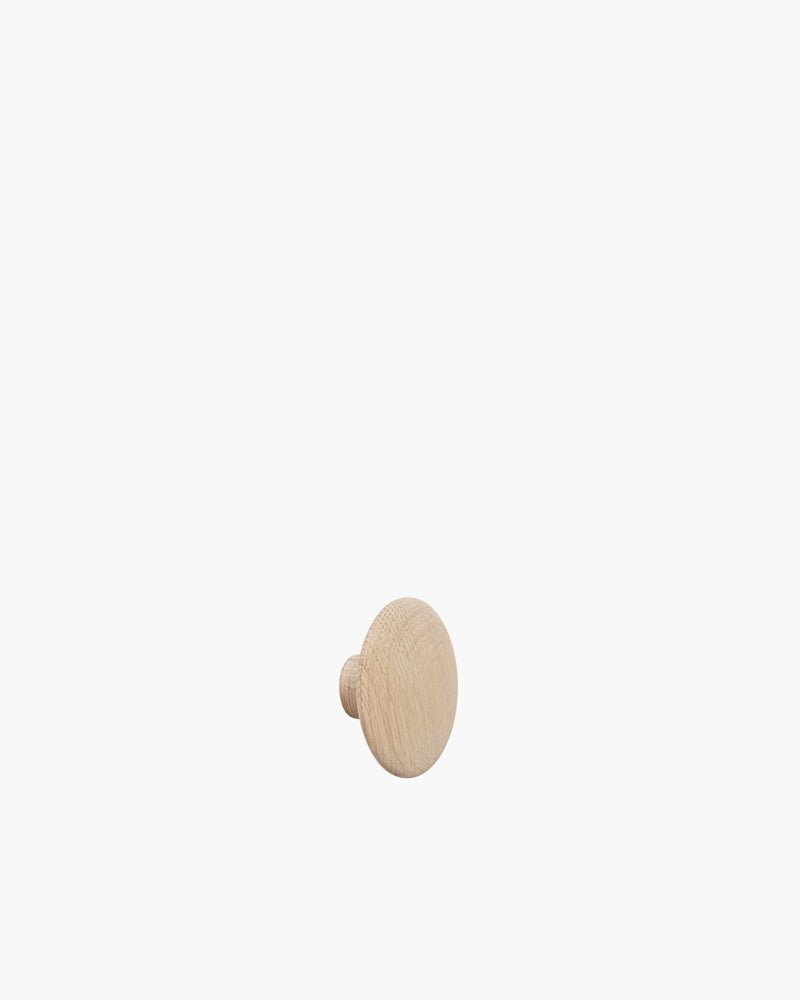 Dots - Hook in oak - ø6.5